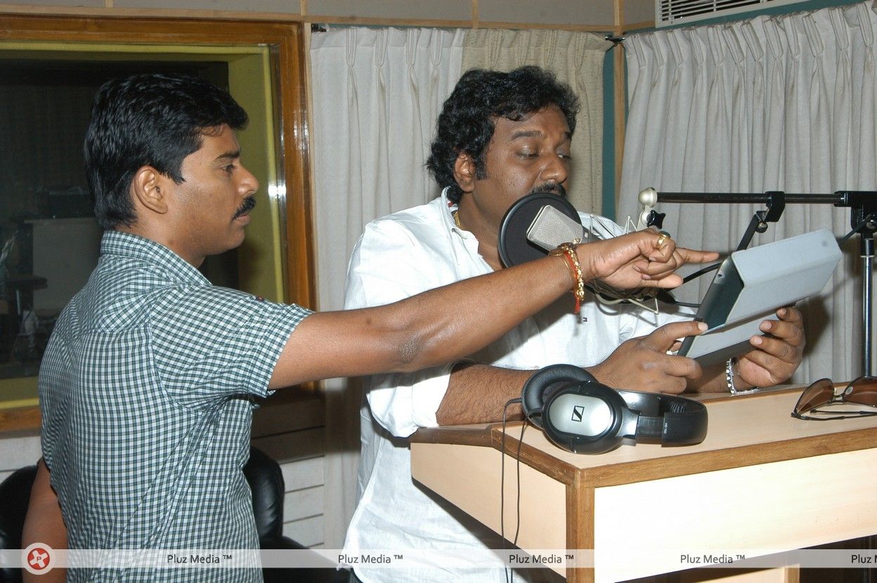 VV Vinayak dubbing for Renigunta - Pictures | Picture 117284